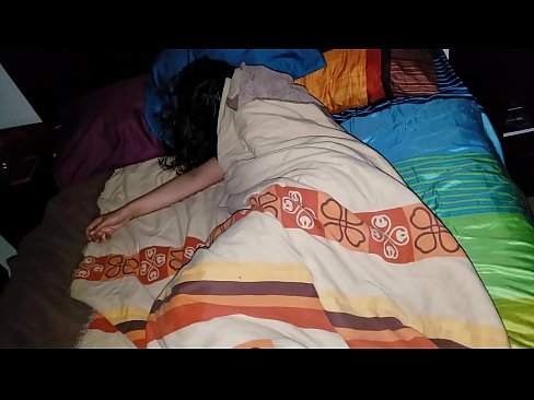 ❤️ Stepson ag bualadh lena leasmháthair óg agus í ina codladh. Físeán fucking ag porn % ga.sex-porntube.ru% ☑